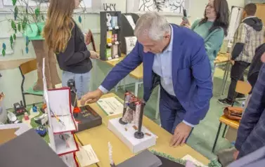 41