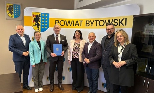 Zdjęcie do Powierzenie stanowiska dyrektora SOSW w Tursku